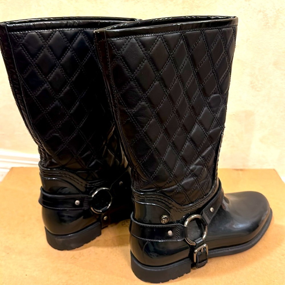 Stuart Weitzman Rain/Snow Boots - Picture 2 of 5